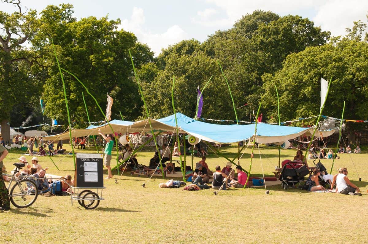 Stretch tarp shade cover