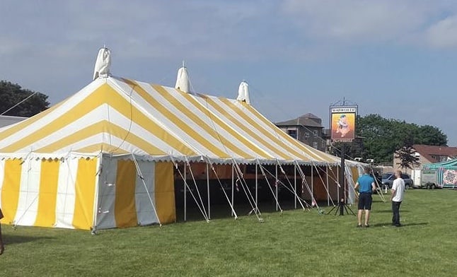 Yellow & white marquee